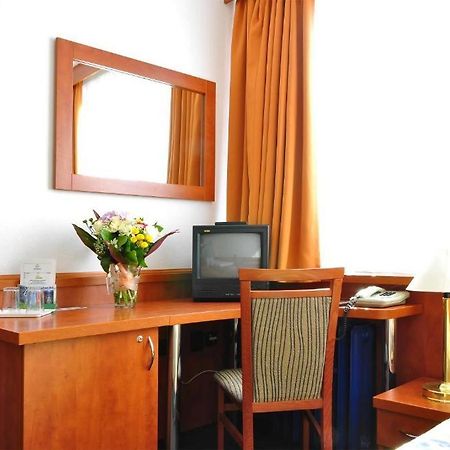 Olympik Congress Hotel Praga Esterno foto